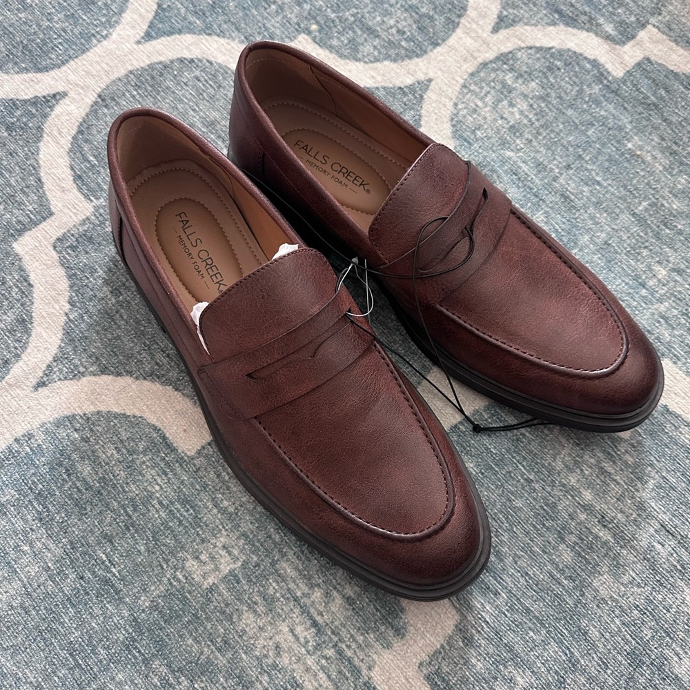 Falls Creek Men's Brown Loafers